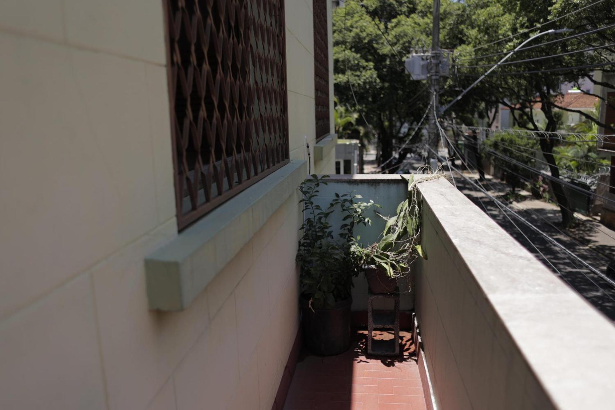 Homestay Casal Com Varanda Casa Caramel