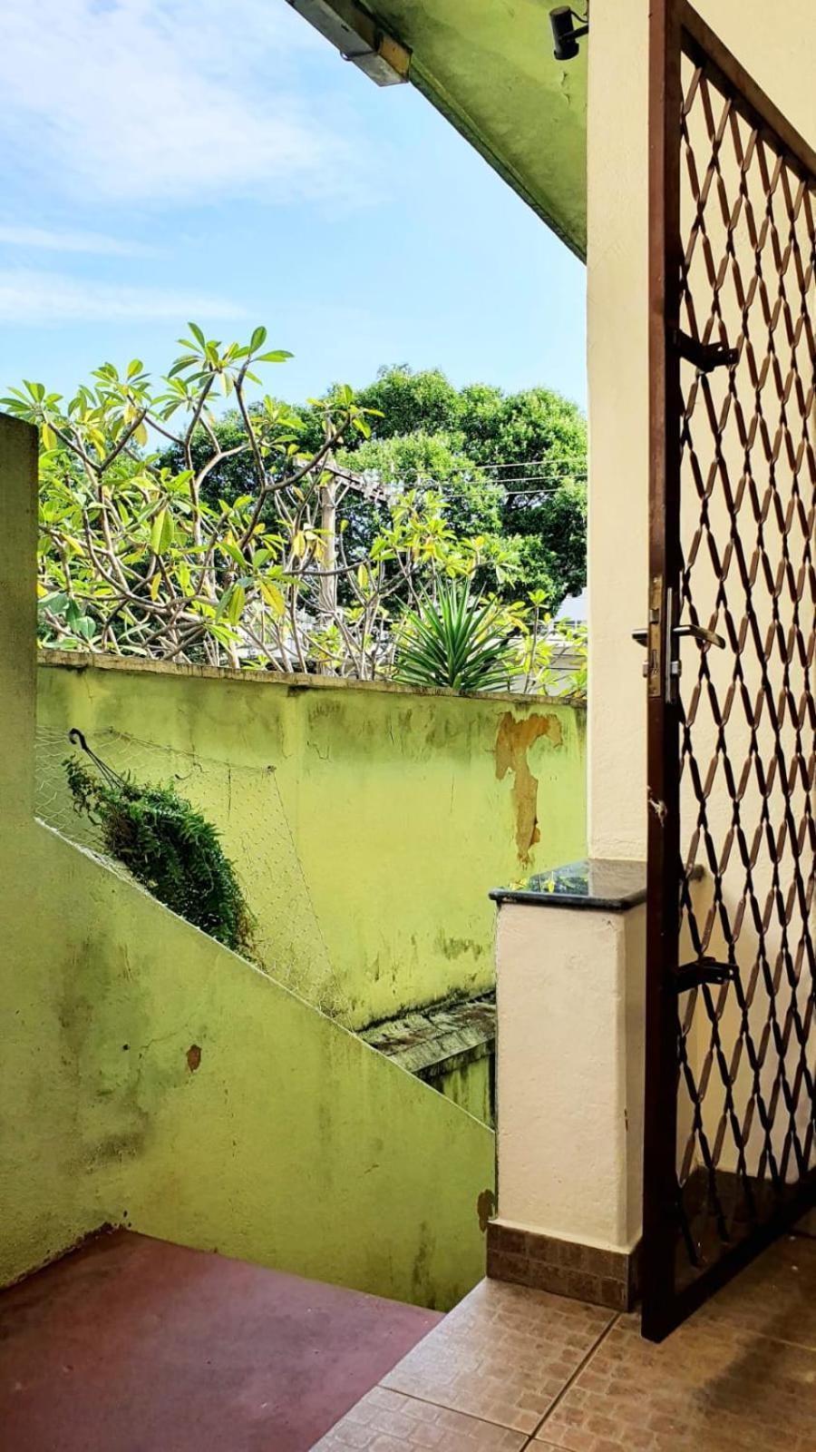 Casal Com Varanda Casa Caramel Belo Horizonte